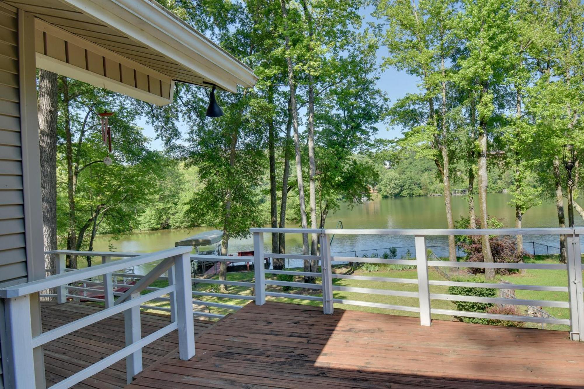 Lakefront Retreat With Deck, Dock And Resort Amenities Hot Springs Buitenkant foto