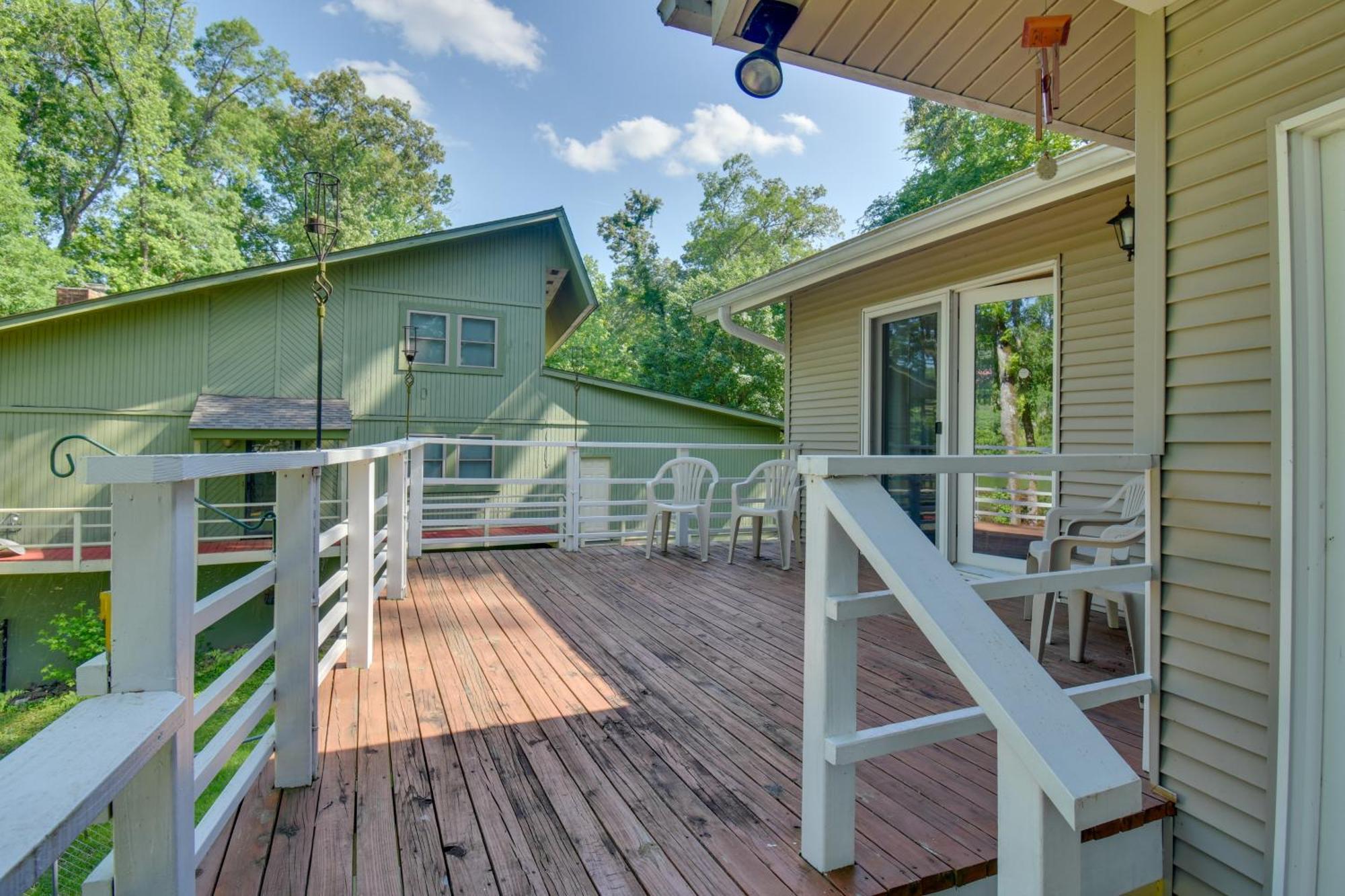 Lakefront Retreat With Deck, Dock And Resort Amenities Hot Springs Buitenkant foto